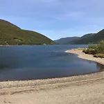 Frisvoll I Mountain * Lom