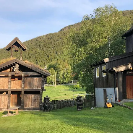 Frisvoll I Mountain Villa Lom